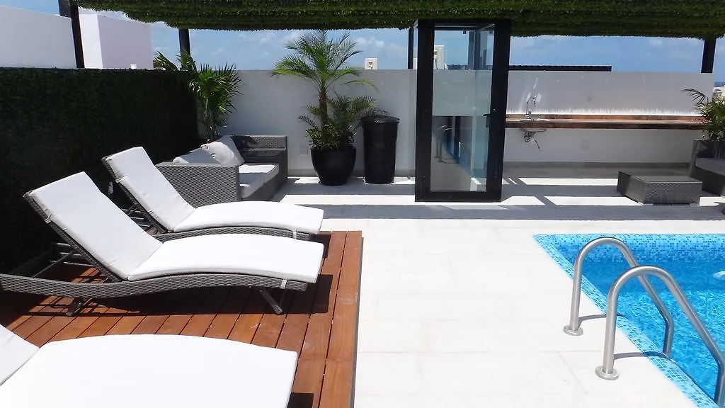 Menesse 32 Apartamento Playa del Carmen México